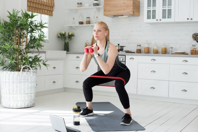 オンライン,パーソナルトレーニング,スクワット